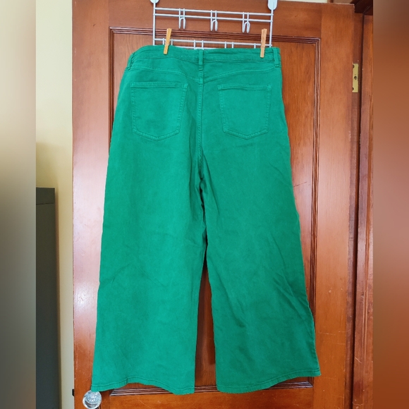 Reitmans Green Jeans Size 33 💚 - Picture 2 of 7